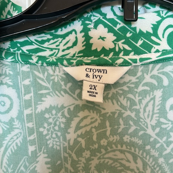 Crown & Ivy Blouse 2X - Picture 3 of 7